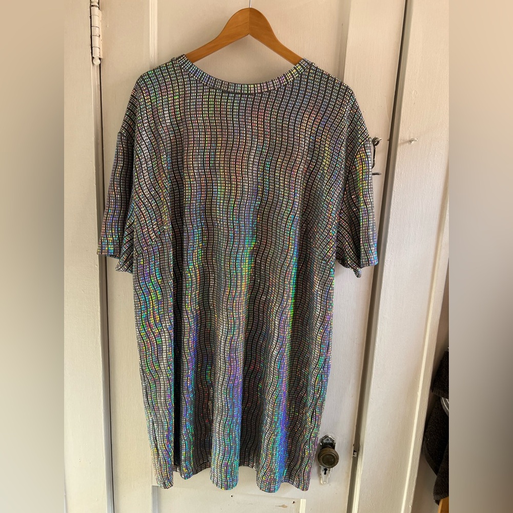 Fashion Nova Holographic Short Sleeve Dress